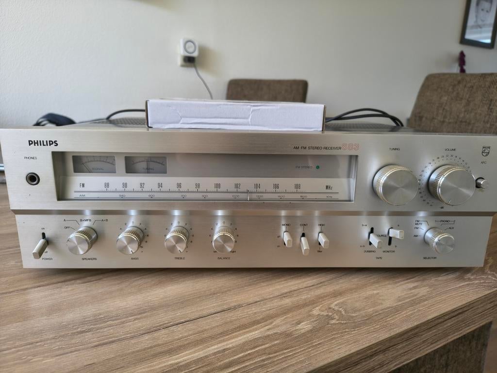 Philips 22AH683 stereo reciever, Audio, Tv en Foto, Versterkers en Receivers, Zo goed als nieuw, 60 tot 120 watt, Stereo, Ophalen