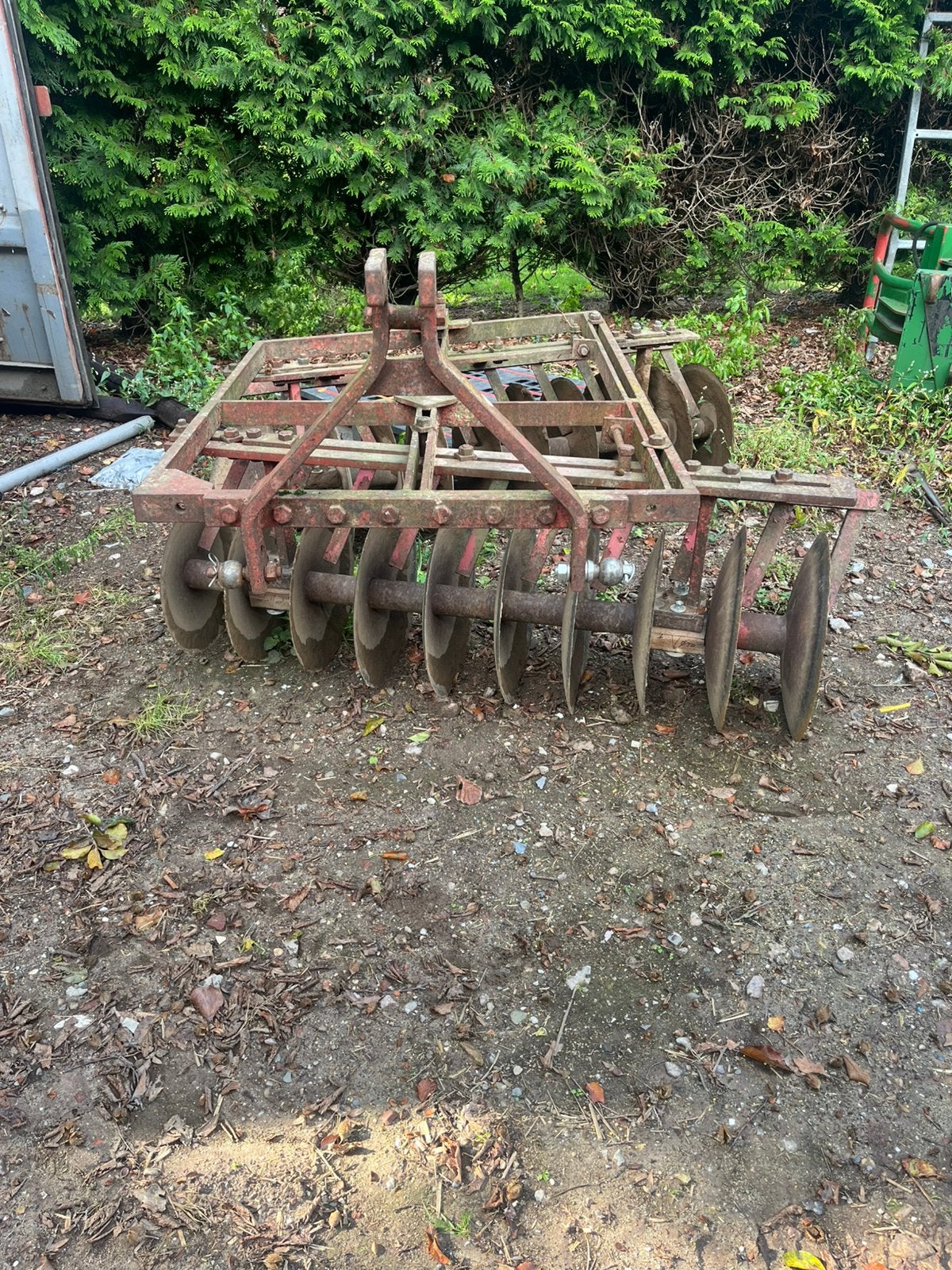 Schijveneg, Ophalen, Grondbewerking