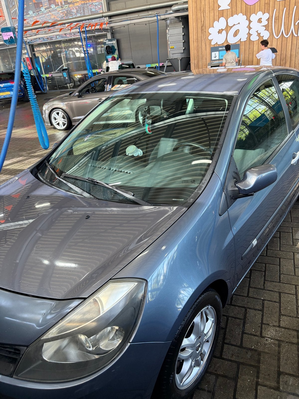 Renault Clio 1.4 16V 72KW 3-DRS E4 2006 Blauw, Auto's, Voorwielaandrijving, 4 cilinders, Blauw, 49 €/maand