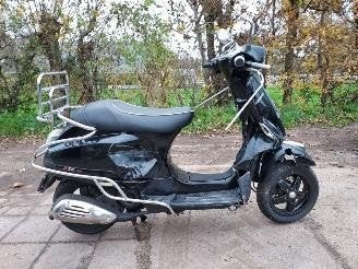 sloop scoter gezocht om hem op te knappen, Ophalen, Gebruikt, Overige typen, Overige merken