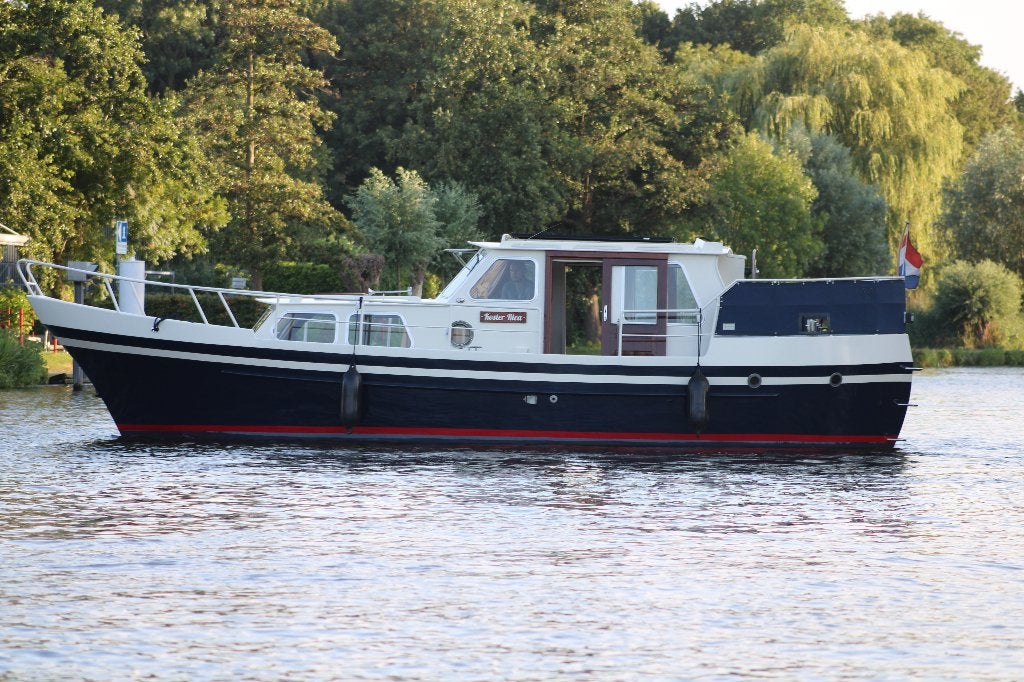 Oostvaarder 950 AK gereviseerde motor, Vakantie en vaarklaar, Watersport en Boten, Motorboten en Motorjachten, Overige merken
