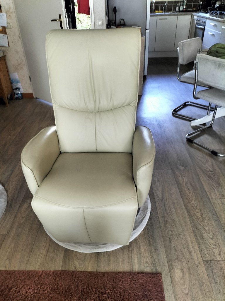 Relax stoel, Ophalen, Gebruikt, 50 tot 75 cm, Leer