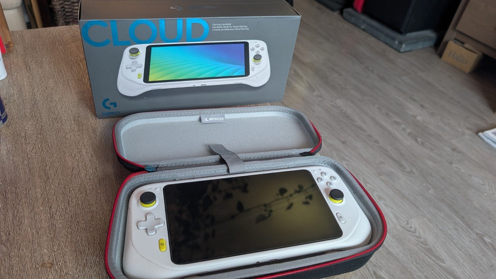 Logitech G Cloud Gaming Handheld - Zo goed als nieuw, Ophalen of Verzenden, Zo goed als nieuw