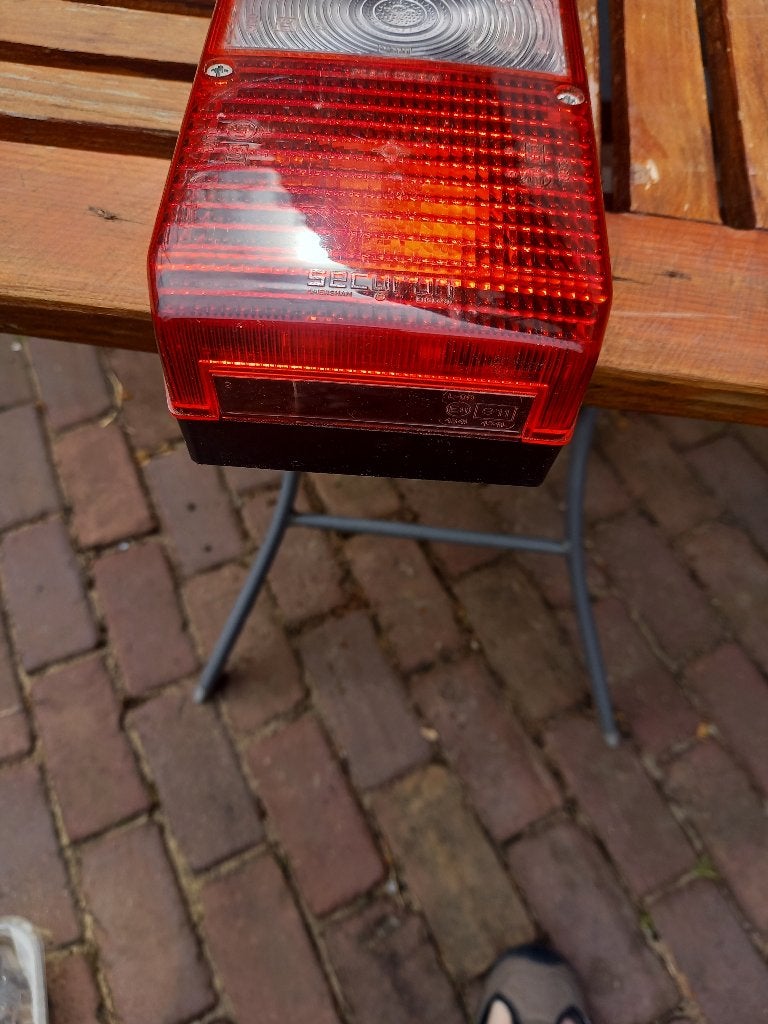 Achterlicht nooit gebruikt, Ophalen, Nieuw, Trekhaakdrager