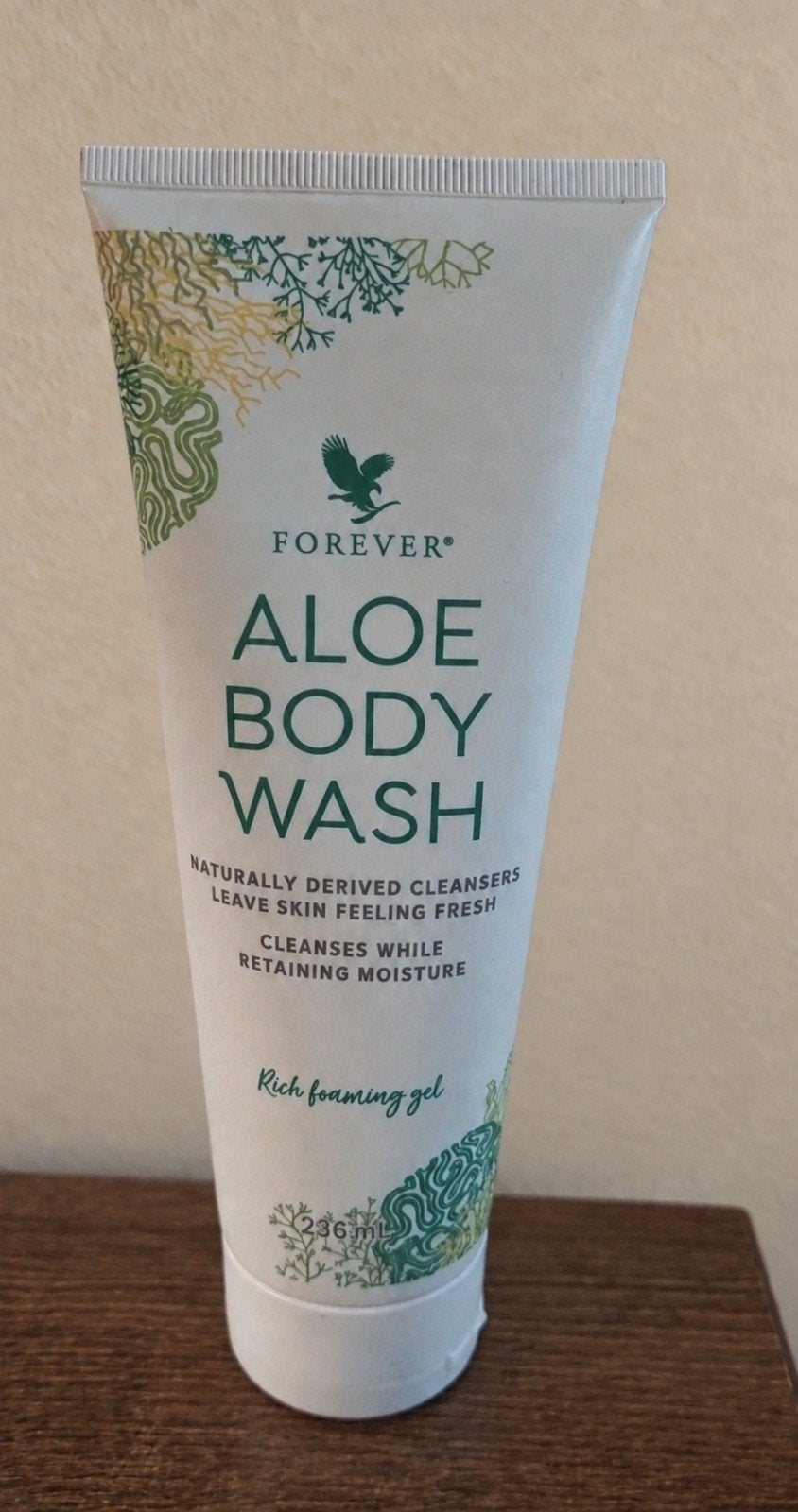Forever Aloe Body Wash 235ml - Nieuw in verpakking, Ophalen of Verzenden, Nieuw, Bad & Douche