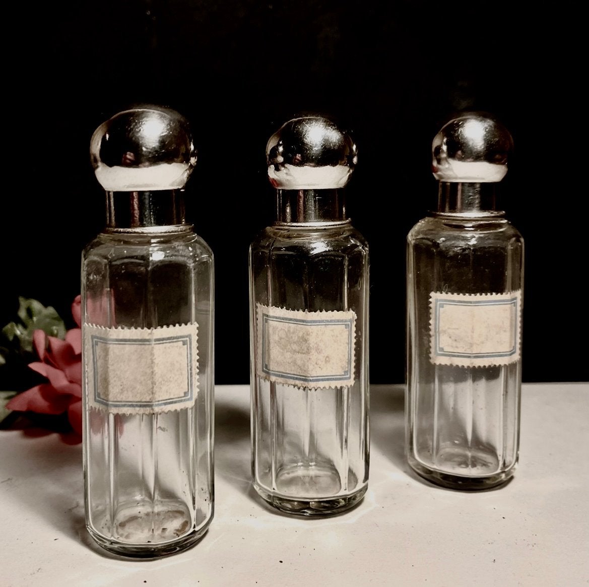 Set van 3 Antieke Duitse Parfumflesjes met Verzilverde Dop, Ophalen of Verzenden, Gebruikt, Parfumfles