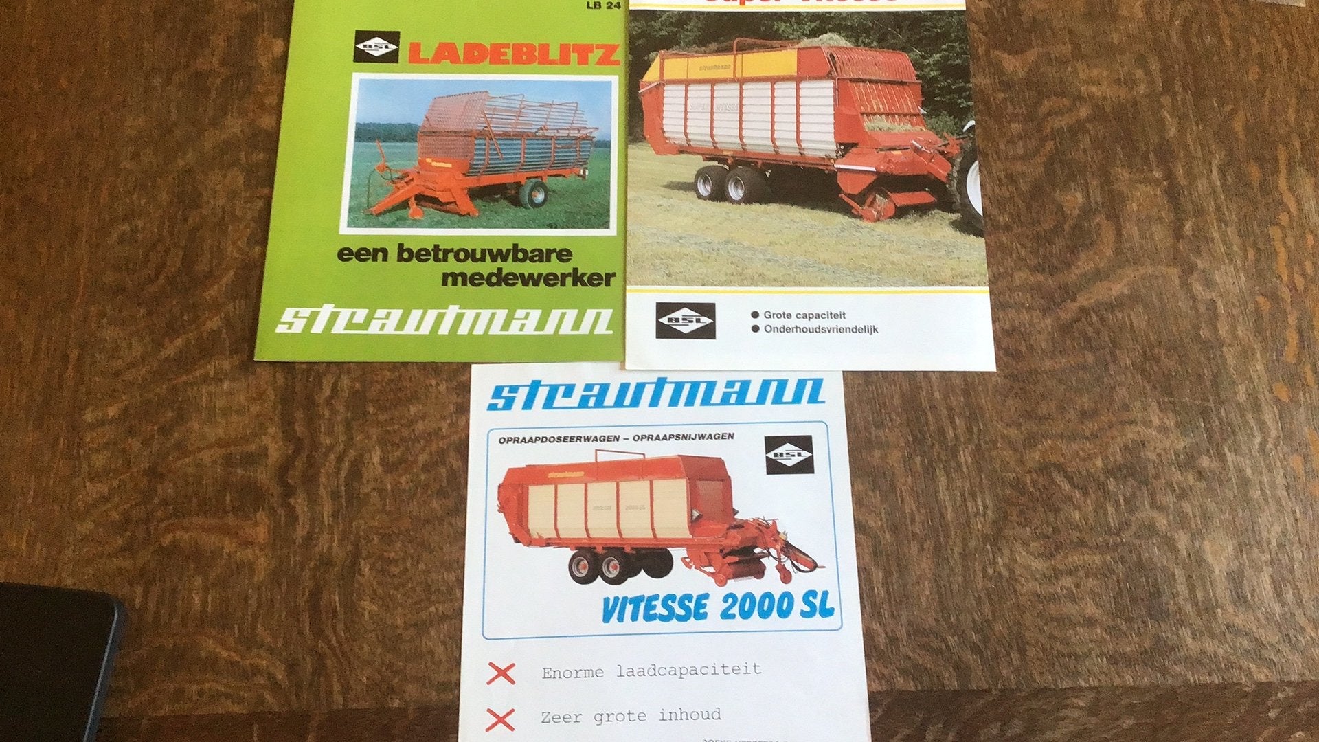 3 folders Strautmann Ladeblitz en Super-Vitesse, Ophalen of Verzenden, Zo goed als nieuw