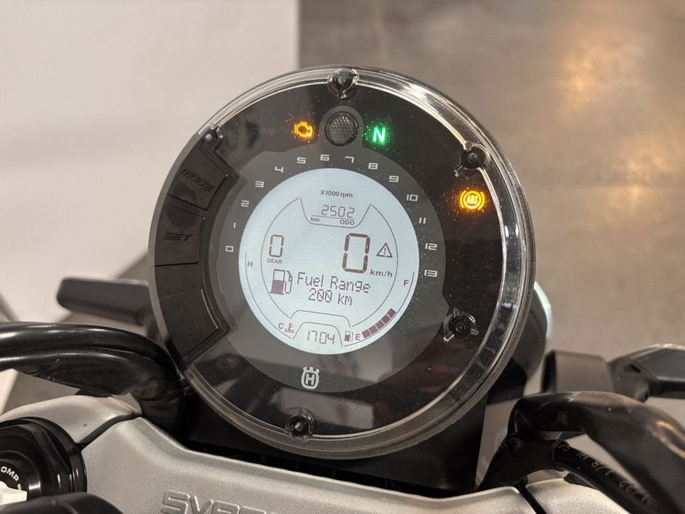 Husqvarna VITPILEN 401 (bj 2024), Bedrijf, Onbekend, 373 cc, HUSQVARNA