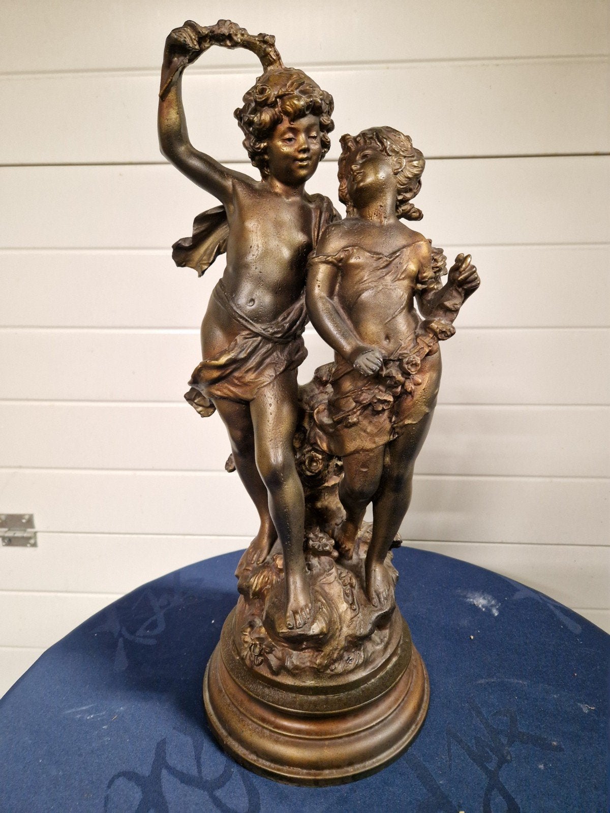 Art noveau beeld moreau young lovers replica engelen beeld, Antiek en Kunst, Ophalen