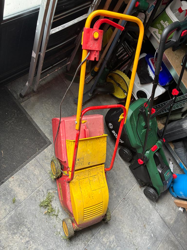 Wolf Grasmaaier Piccolo 32E - Elektrische grasmaaier, Ophalen, Cirkelmaaier, Gebruikt, Elektrische grasmaaier