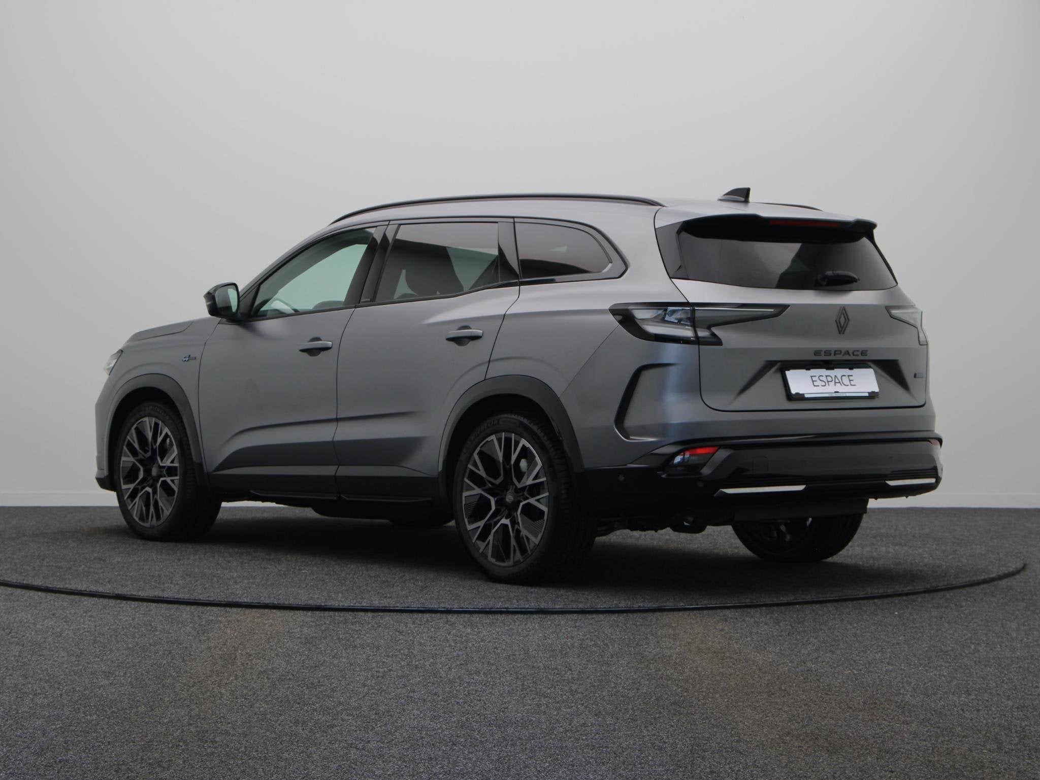 Renault Espace E-Tech full hybrid 200 esprit Alpine 7p. | Fu, Euro 6, 1199 cc, 2 kWh, 7 stoelen