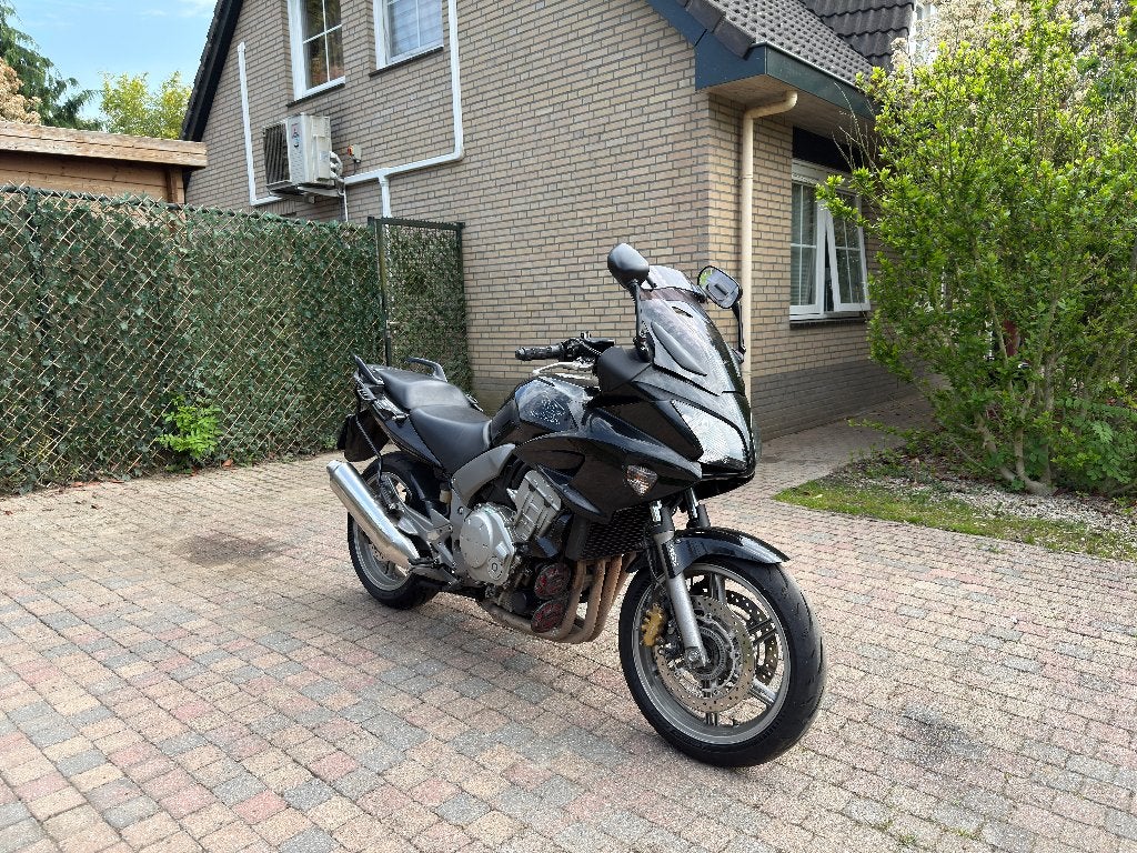 Nette Honda CBF 1000 – Betrouwbare tourmotor incl. koffers, Motoren, 4 cilinders, Motorrijbewijs A, Gebruikt, Particulier