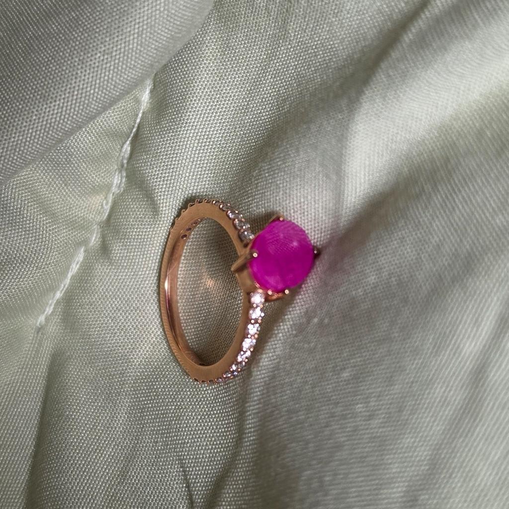 Prachtige nieuwe ring 14k met robijn, inclusief certificaat, Nieuw, Ophalen of Verzenden, 17 tot 18, Met edelsteen