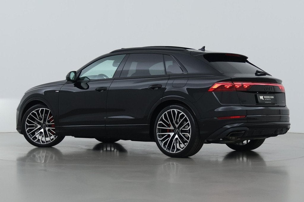 Audi Q8 60 TFSI e quattro Pro Line S Competition | Luchtveri, Auto's, Audi, Automaat, Gebruikt, 2995 cc, Q8