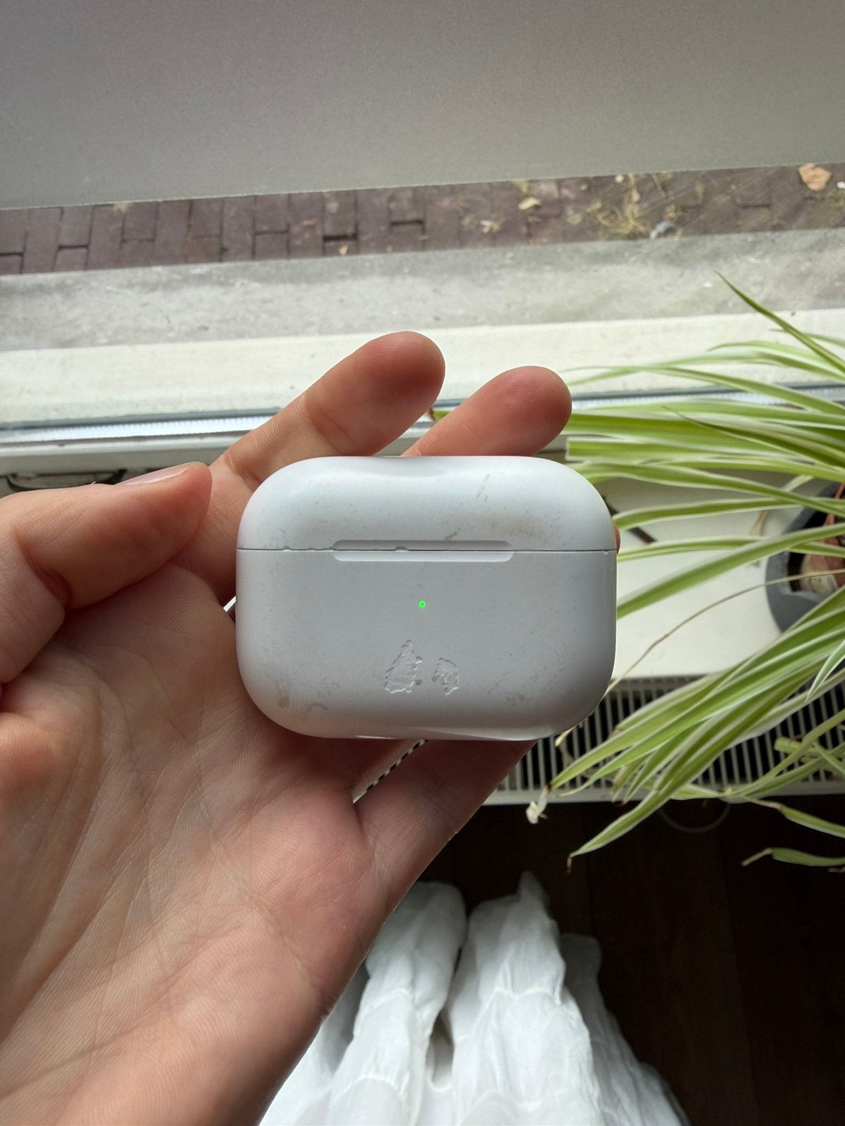 Apple Airpods Pro Case JUST THE CASE, Ophalen, Gebruikt, Bluetooth, Apple