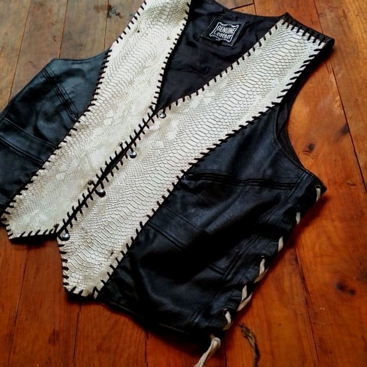 Zeer apart leren biker clubvest gilet!, Ophalen of Verzenden, Dames, Jas | leer