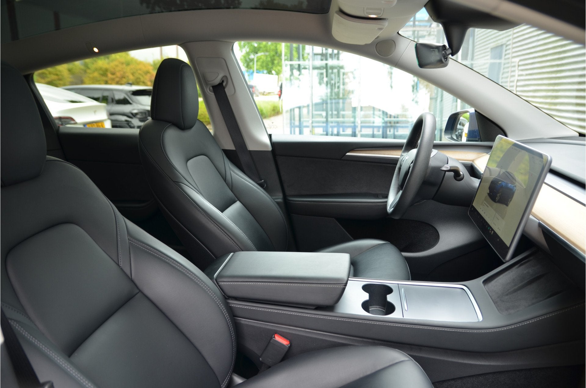 Tesla Model Y RWD 58 kWh AutoPilot3.0 Ryzen (bj 2023), Auto's, Automaat, Achterwielaandrijving, Gebruikt, Zwart