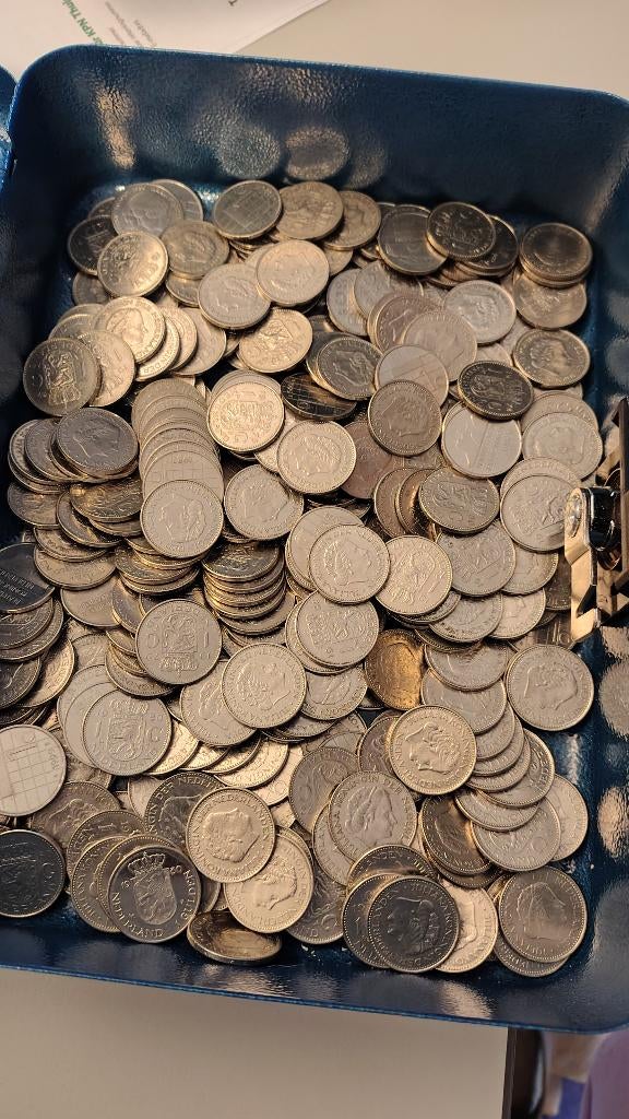 Te koop: 1,8 kg oude nikkelen Nederlandse guldens, Postzegels en Munten, Munten | Nederland, Ophalen, Koningin Juliana, 1 gulden