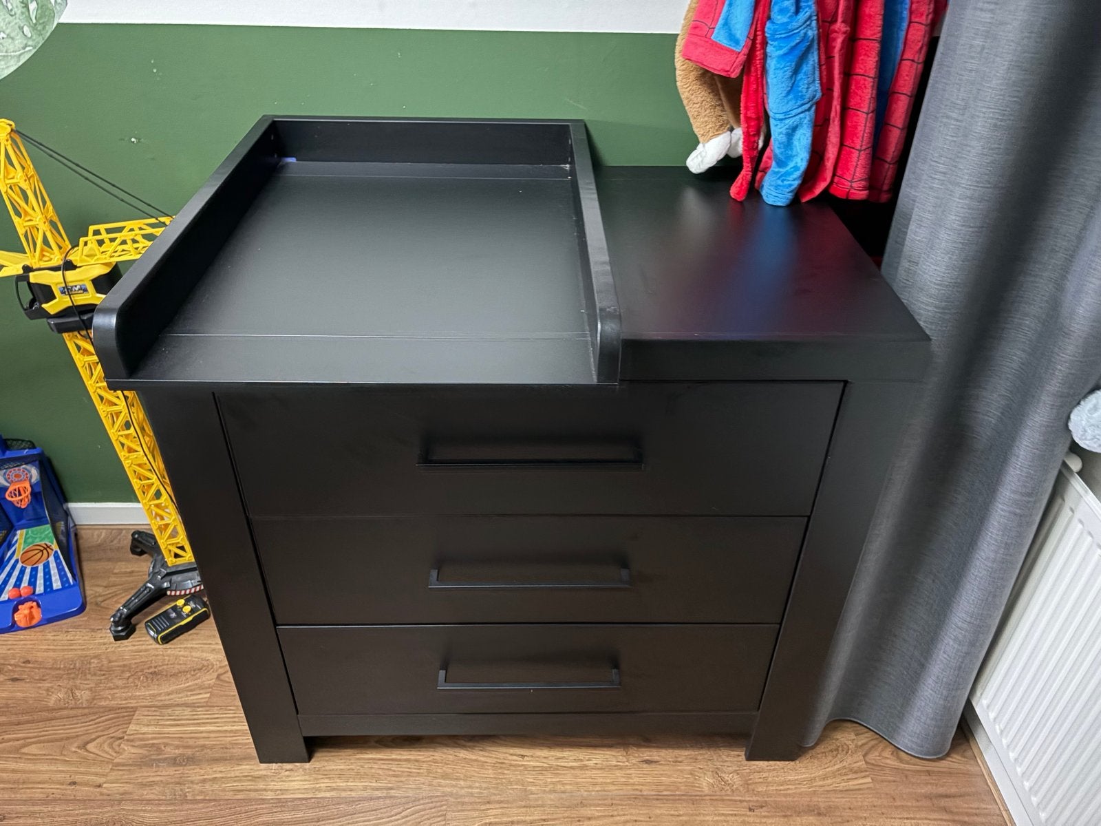 Complete babykamer: Ledikant, Commode en Kast, Kinderen en Baby's, Kinderkamer | Complete kinderkamers, Ophalen, Gebruikt, Jongetje of Meisje