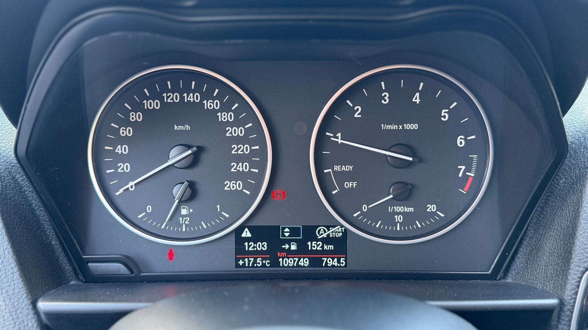 BMW 1-serie 118i M135i Look|Stoelverwarming|Carplay, 1-Serie, Euro 6, Alcantara, Zwart