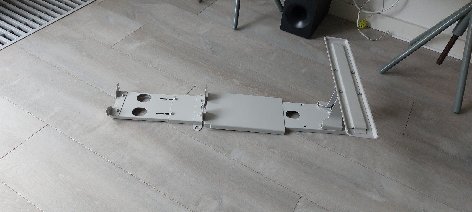 IKEA Uppleva TV-beugel, Ophalen, Zo goed als nieuw