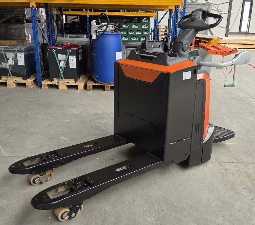 BT LPE200 (2014) Meerijdende palletwagen, TOYOTA BT, Frankeneng Ede, 1000 tot 2000 kg, BT