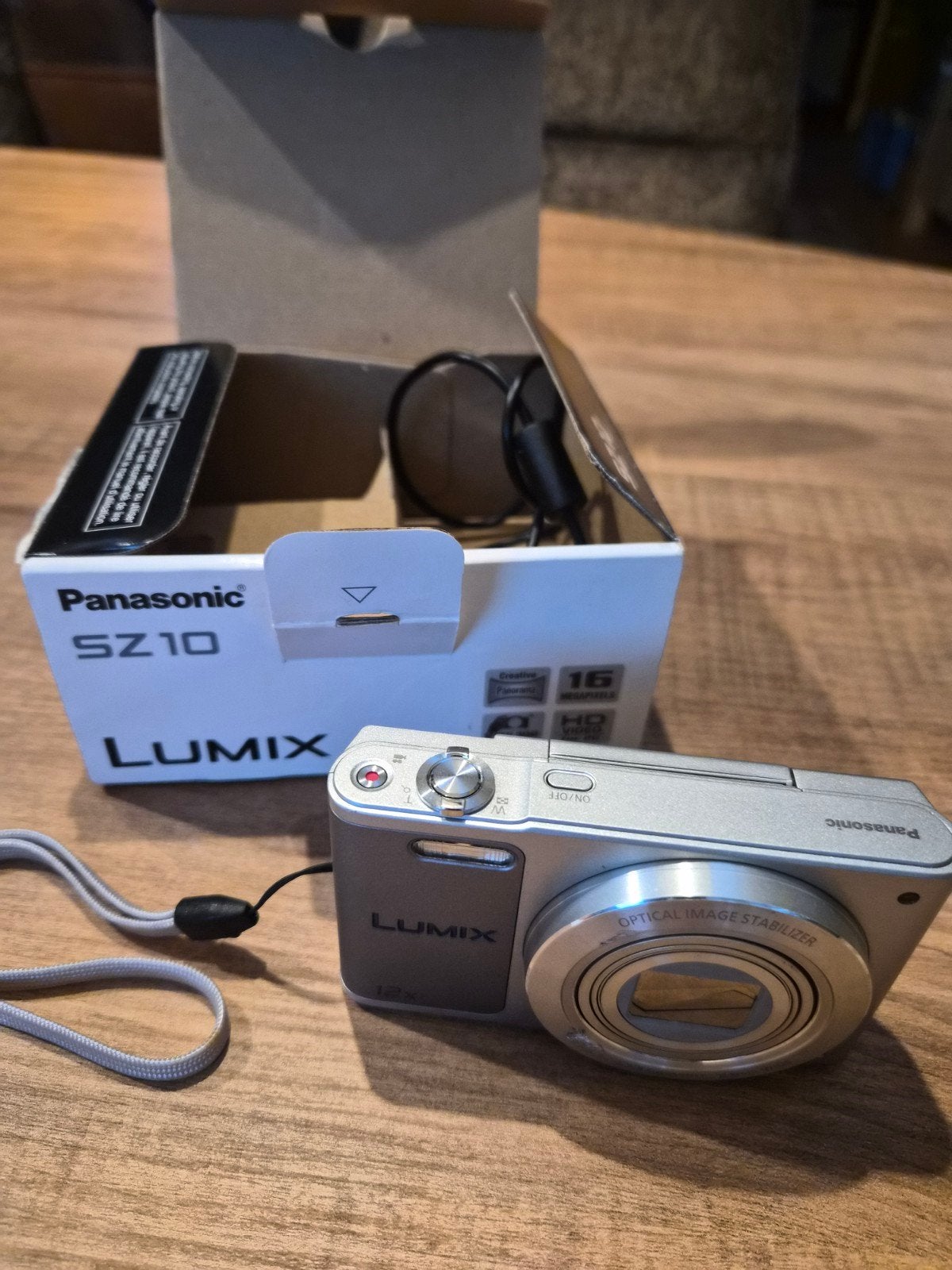 Panasonic Lumix DMC-SZ10 Digicam • Met Selfie Scherm & Wifi!, Ophalen, Zo goed als nieuw, Overige Merken, 8 keer of meer