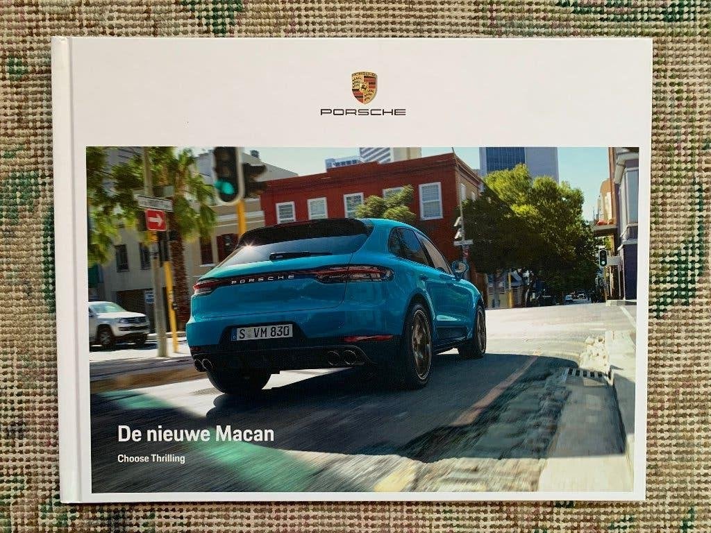 Brochure Porsche Macan 2018 Nederlandstalig nieuw!, Porsche, Nieuw, Ophalen of Verzenden, Porsche