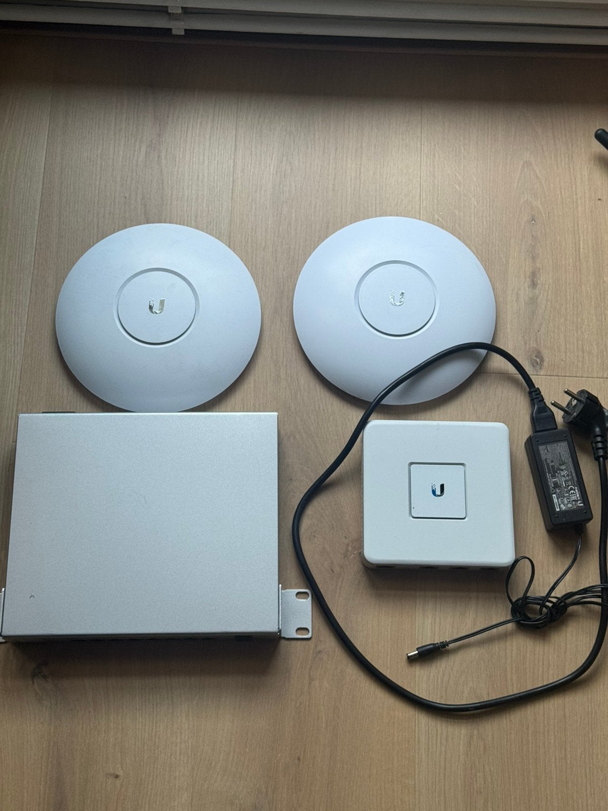 UniFi complete netwerksetup (USW, AC pro, USG), Computers en Software, Ophalen of Verzenden