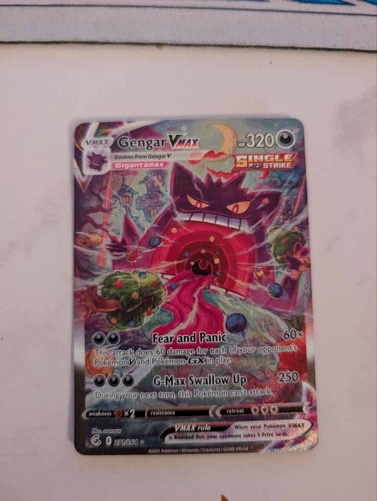 Gengar VMAX Fusion Strike 271/264, Ophalen of Verzenden, Zo goed als nieuw, Losse kaart