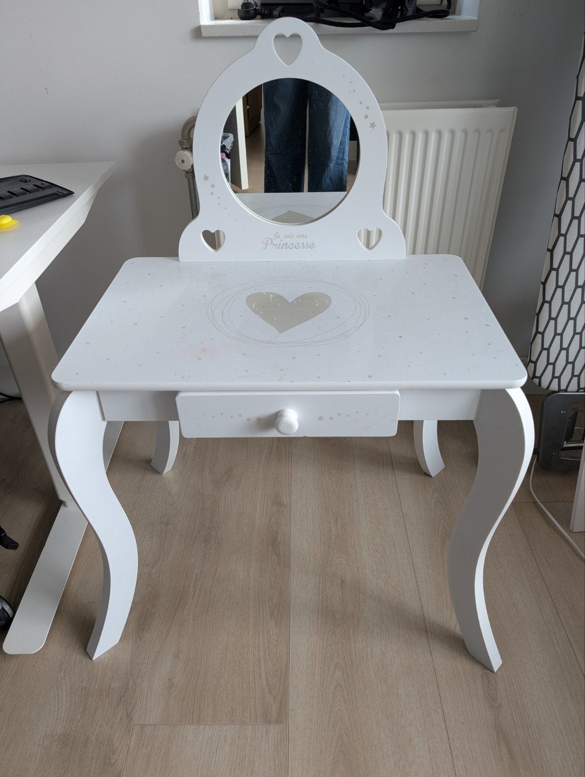 Make-up tafeltje - kinder kaptafel - ophalen in Breda, Ophalen, Gebruikt, 50 tot 100 cm, Minder dan 100 cm
