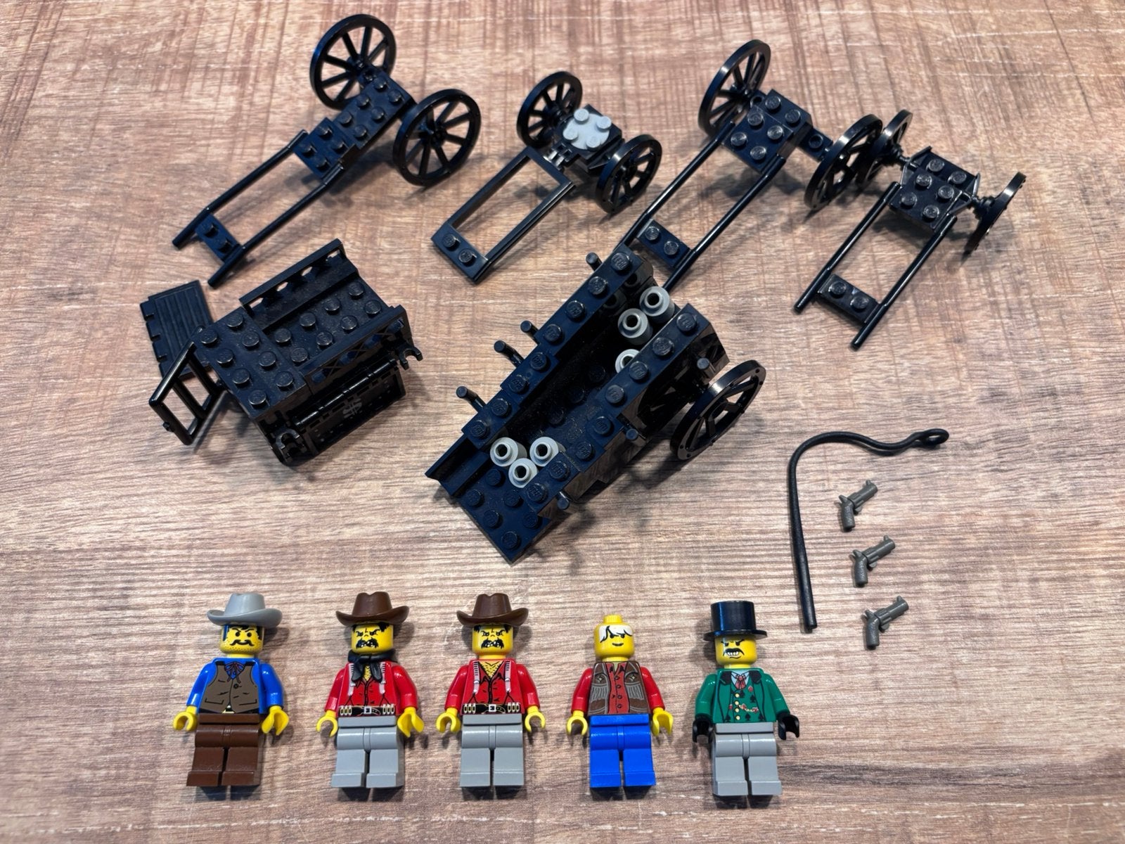 Vintage Lego Western: 5 minifigs en diverse losse onderdelen, Ophalen of Verzenden, Gebruikt, Losse stenen, Lego