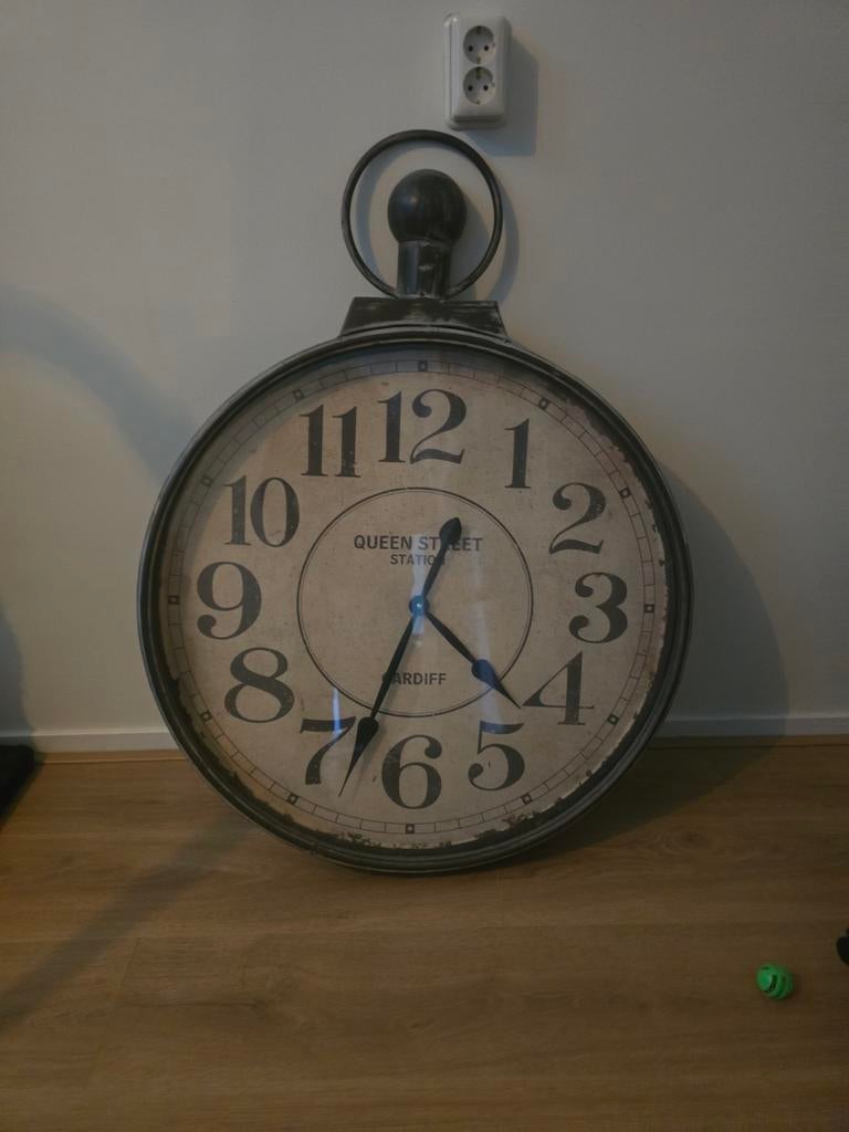 Grote vintage wandklok - Queen Street Station Cardiff, Ophalen, Gebruikt, Analoog, Wandklok