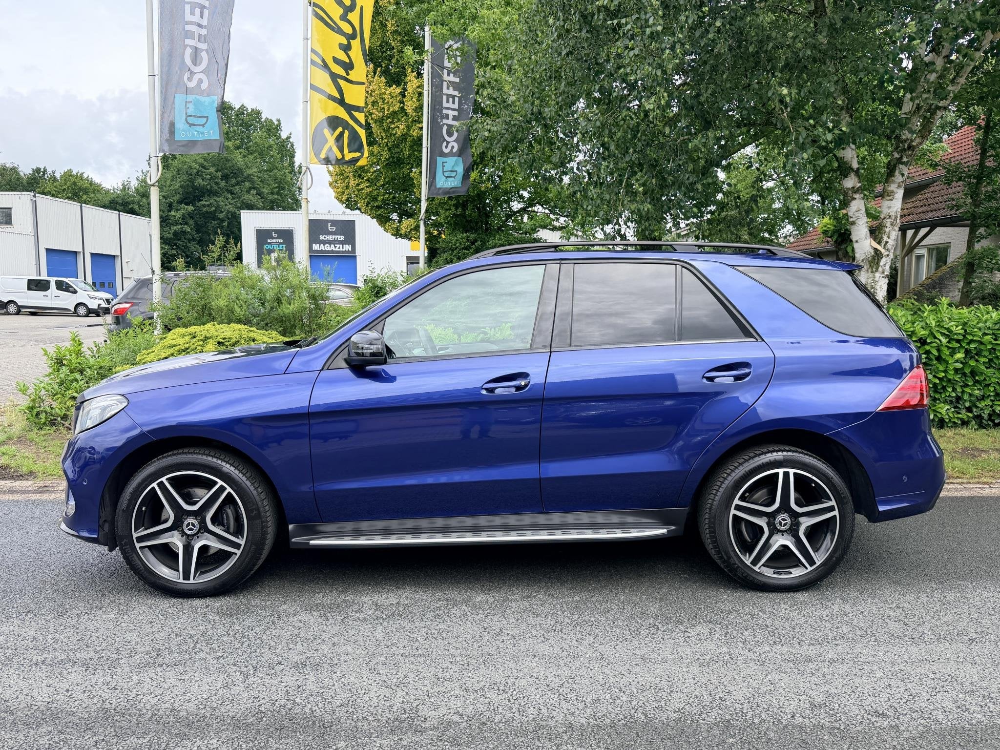 Mercedes-Benz GLE-klasse 350d V6 258PK 4MATIC AMG•Pano•G, Auto's, Automaat, 2950 kg, 15 km/l, Gebruikt
