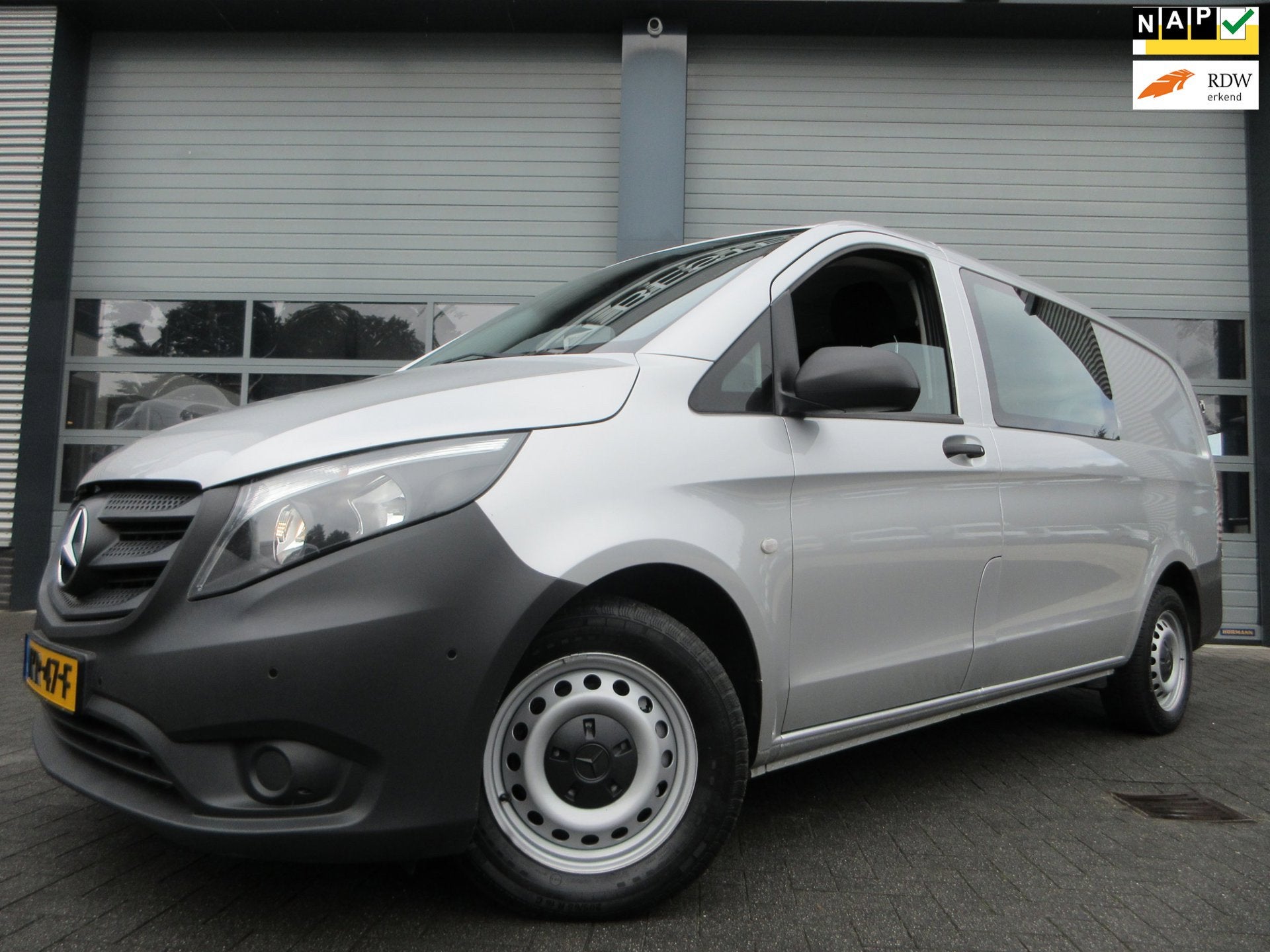 Mercedes-Benz Vito 114 CDI Lang DC automaat dubbel cabine, Auto's, Automaat, Gebruikt, Euro 6, 4 cilinders