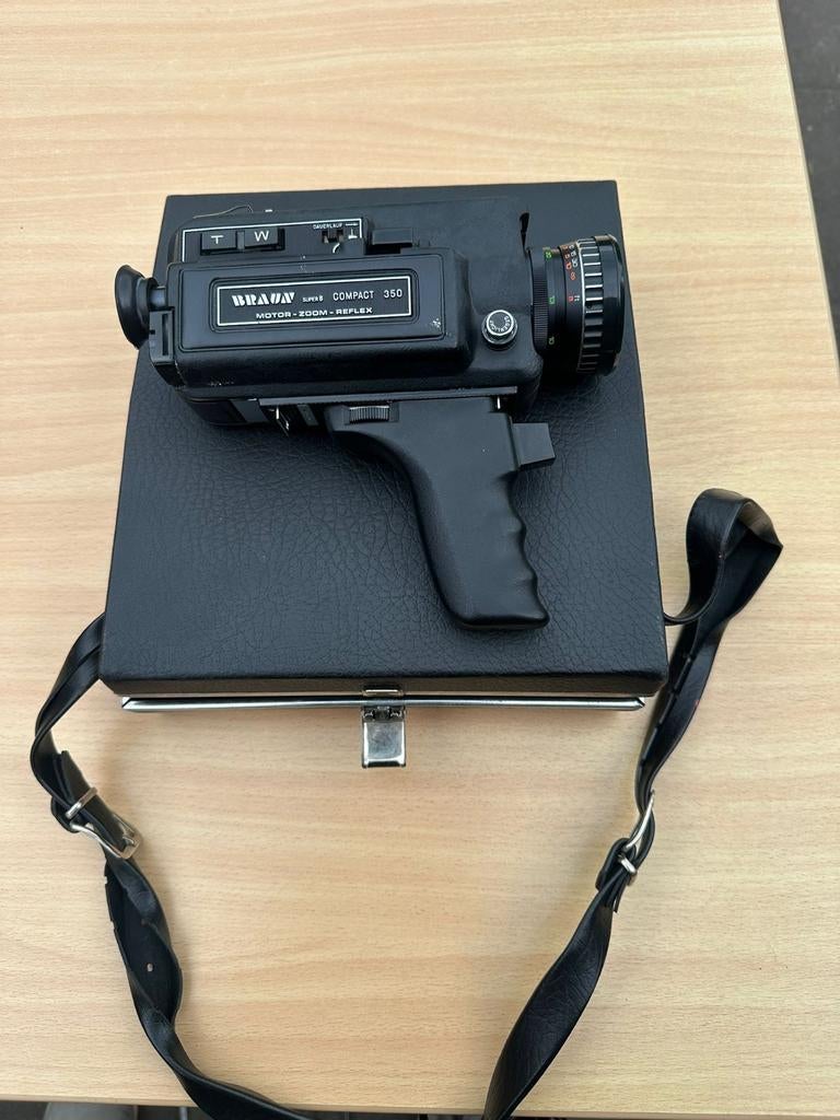 Braun Super 8 Compact 350 Filmcamera met tas, Ophalen of Verzenden