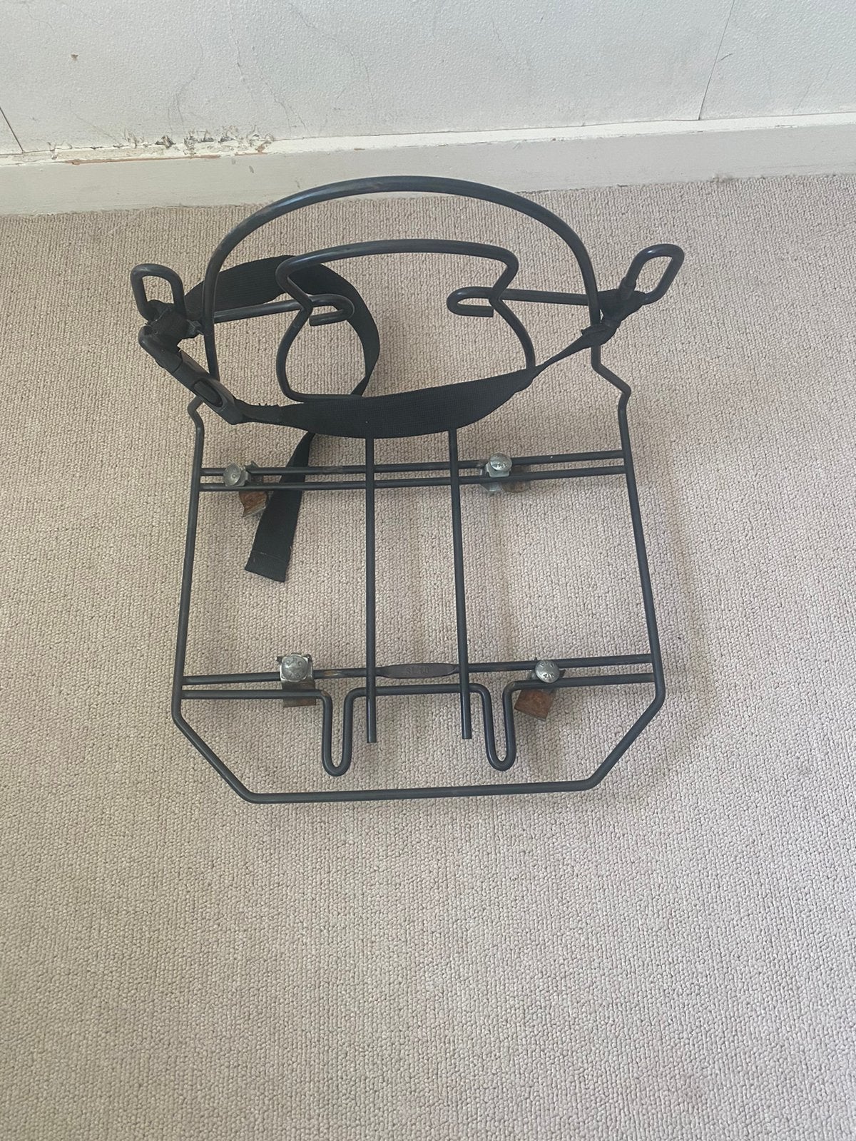Fiets tassendrager in prima staat 10 €, Fietsen en Brommers, Ophalen of Verzenden, Zo goed als nieuw