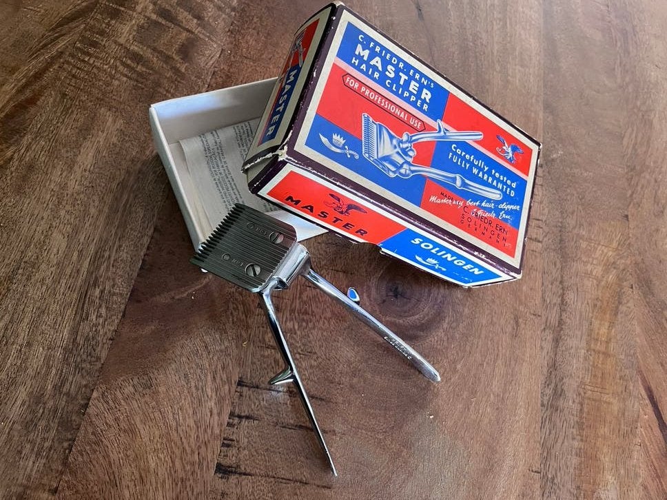 Handmatige (vintage) tondeuse (merk C.Friedr.Ern; Solingen), Ophalen, Zo goed als nieuw