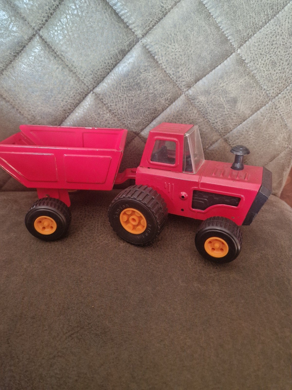 Vintage Sansin tractor met aanhanger - rood speelgoed, Ophalen of Verzenden, Gebruikt