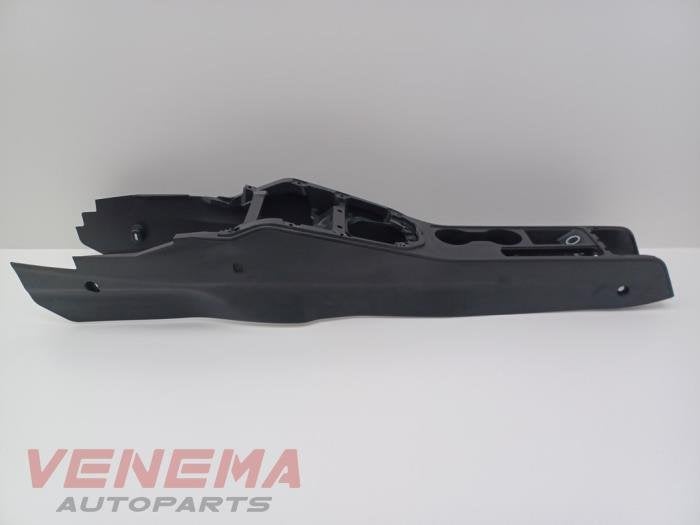 Middenconsoles van een Seat Arona, Gebruikt, -, -, Ophalen of Verzenden