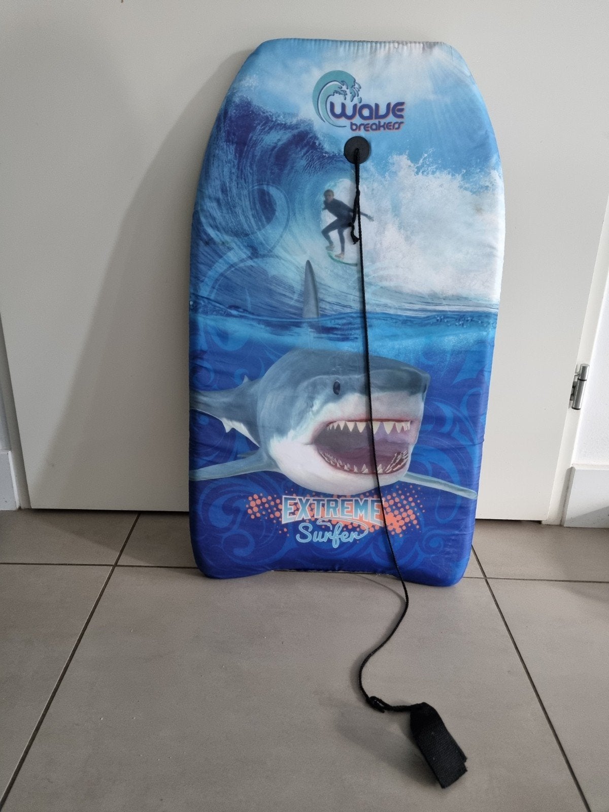 Bodyboard Wave Breakers Extreme Surfer met koord, Watersport en Boten, Ophalen, Zo goed als nieuw, Overige typen, Met koord