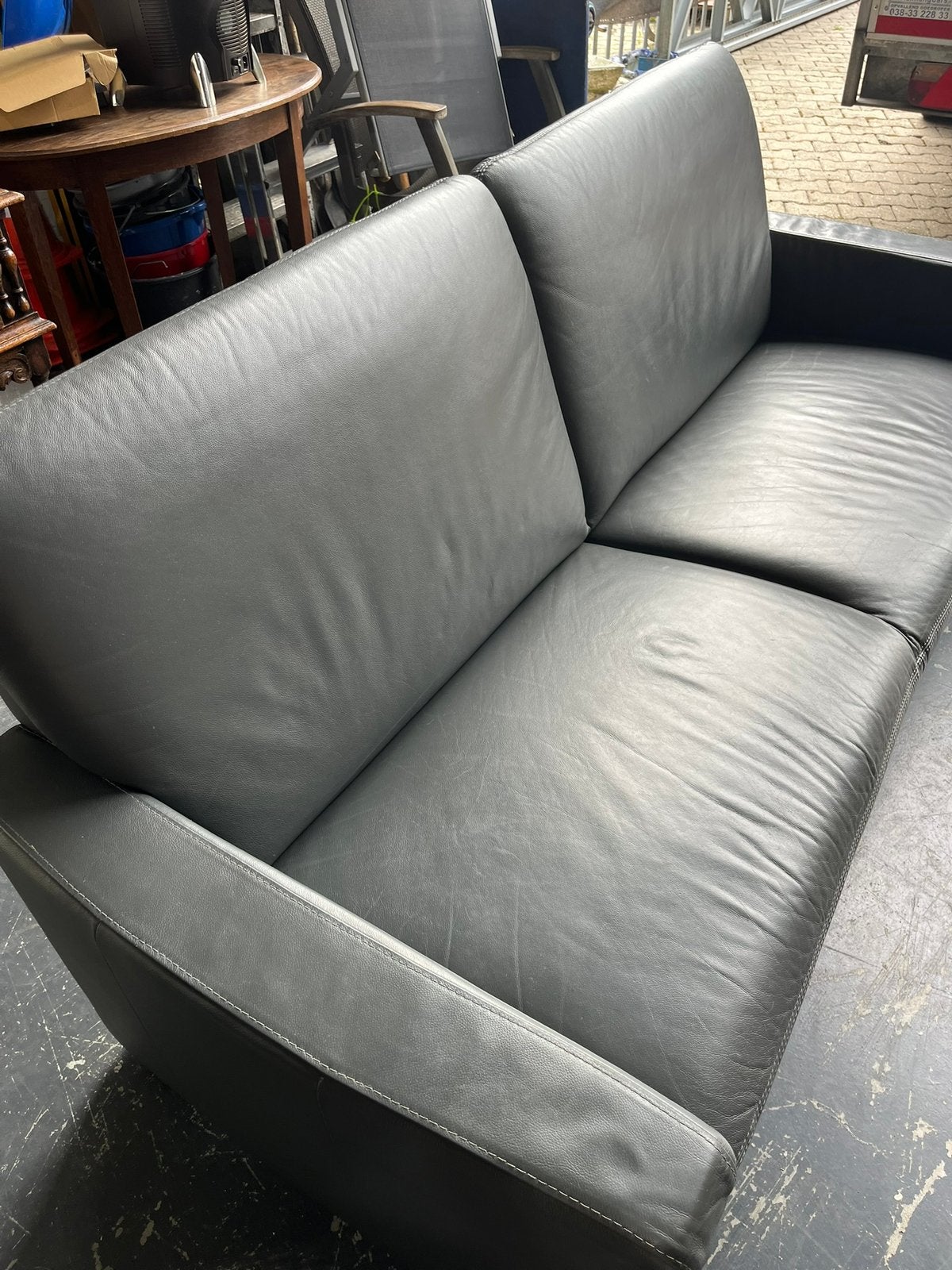 Bank grijs leer Leonus, Ophalen, Gebruikt, 150 tot 200 cm, Driepersoons