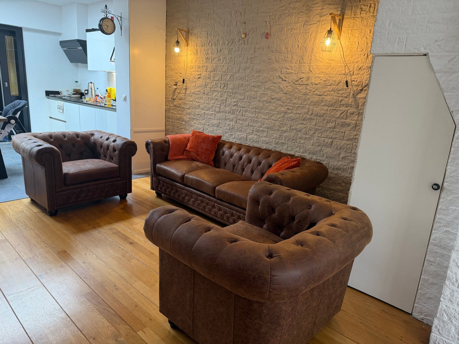 Chesterfield bankstel: 3-zitsbank en 2 fauteuils, Ophalen of Verzenden, Zo goed als nieuw, 75 tot 100 cm, Stof