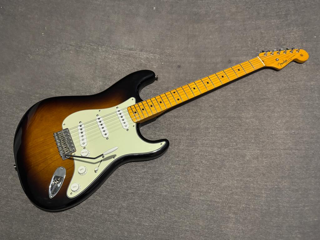 Fender 70th Anniversary American Vintage II Stratocaster, Ophalen of Verzenden, Zo goed als nieuw, Solid body, Fender