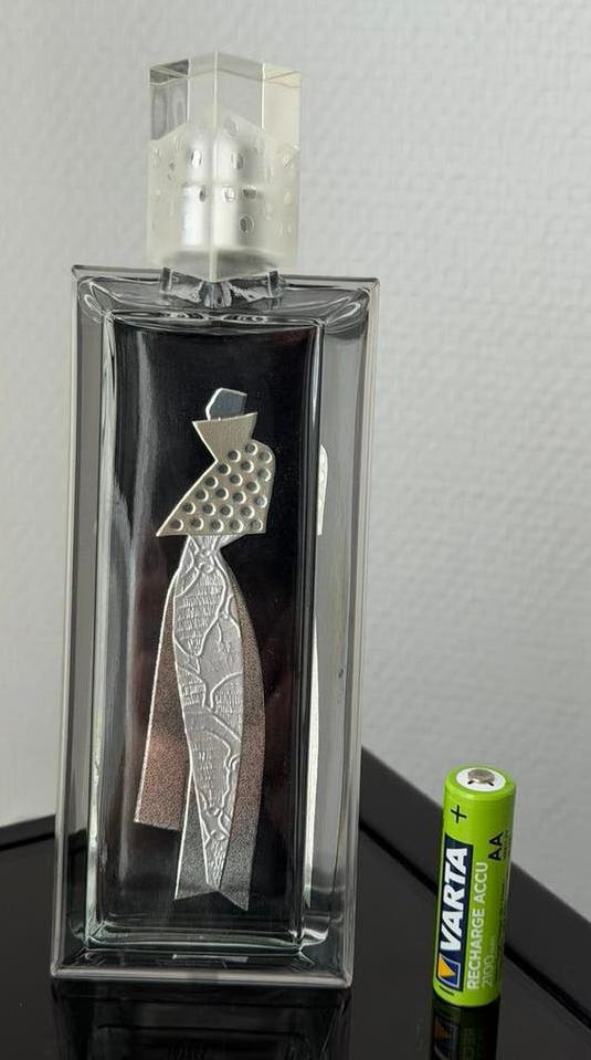 Hot Couture by Givenchy Eau De Parfum  Factice Dummy, Ophalen of Verzenden, Zo goed als nieuw