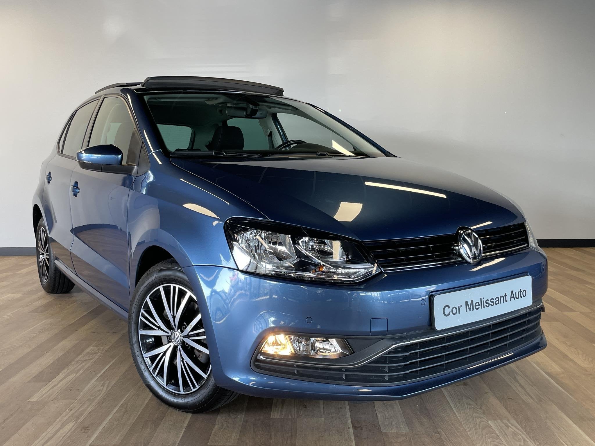Volkswagen Polo 1.0 TSI Allstar, Auto's, Gebruikt, Euro 6, Blauw, Bedrijf