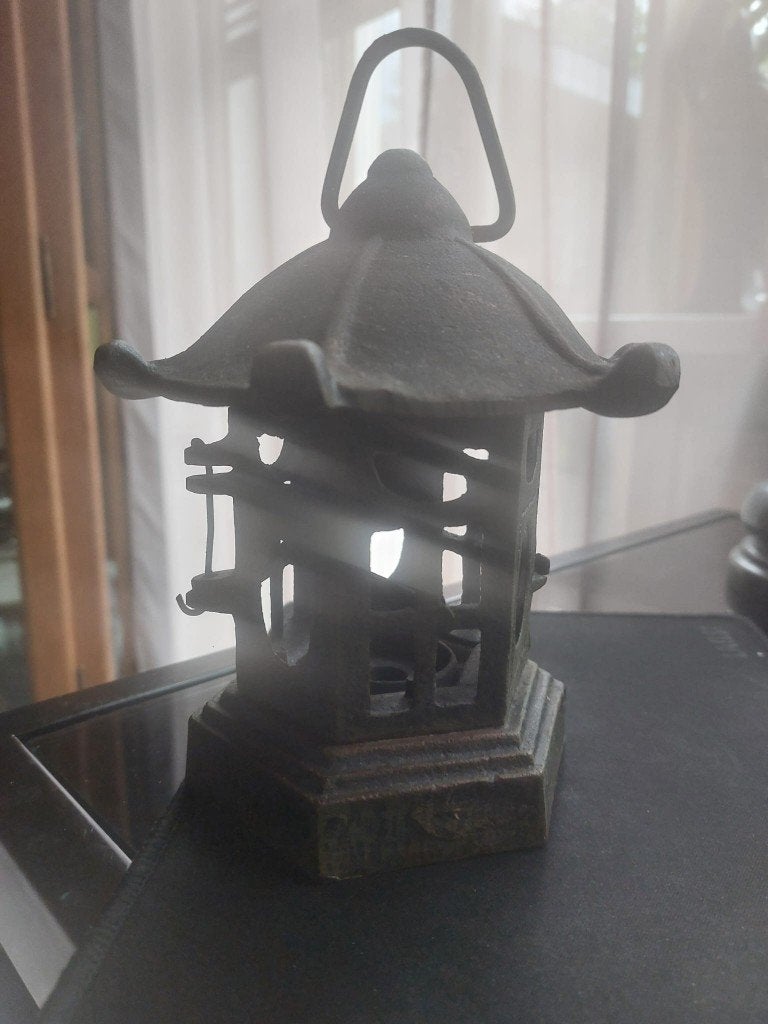 Decoratieve (oude) Japanse Pagode lantaarn van gietijzer, Ophalen of Verzenden