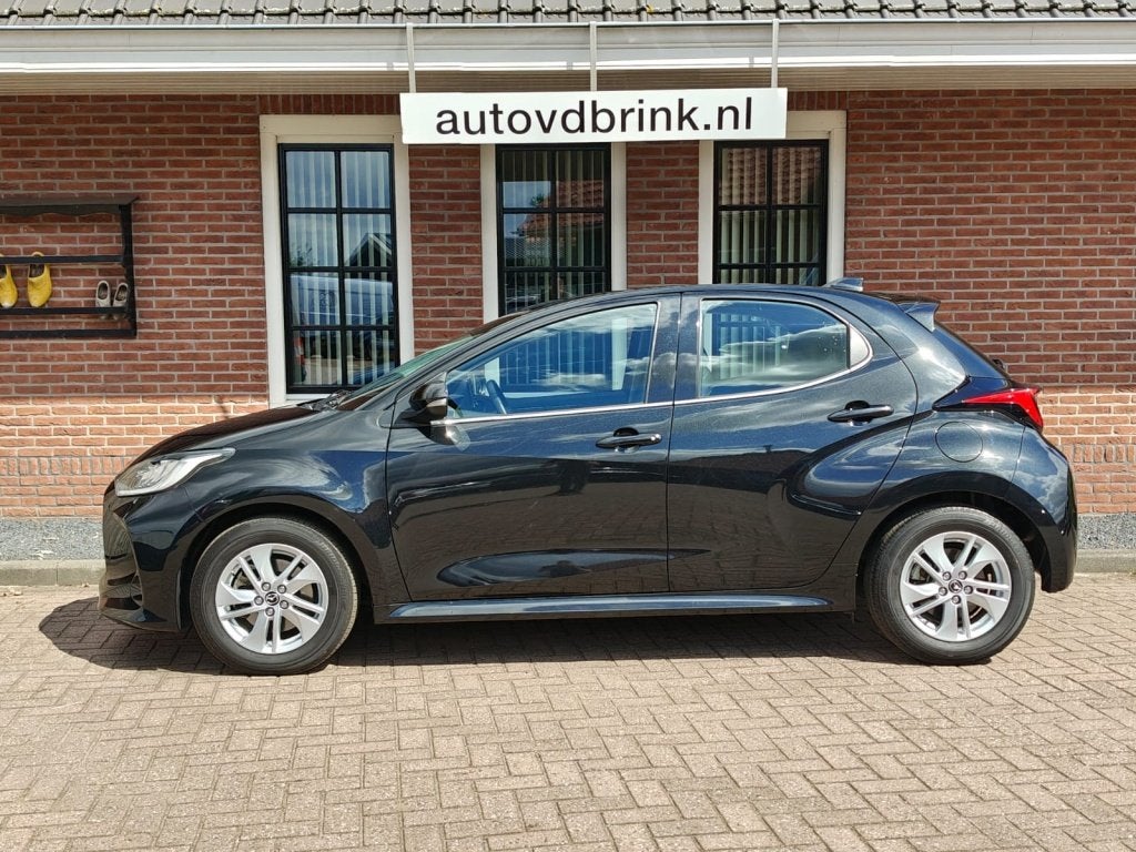 Mazda 2 Hybrid 1.5 Agile, STUUR/STOELVERWARMING / LED / CARP, Auto's, Dealer onderhouden, Gebruikt, 450 kg, Zwart