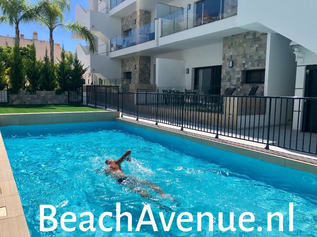 Luxe appartement met zwembad vlakbij zee en bij Alicante, Wasmachine, Dorp, 2 slaapkamers, Costa Blanca
