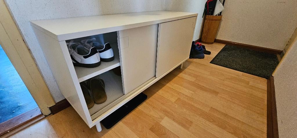 Mackäpar lage schoenenkast, Ophalen, Gebruikt